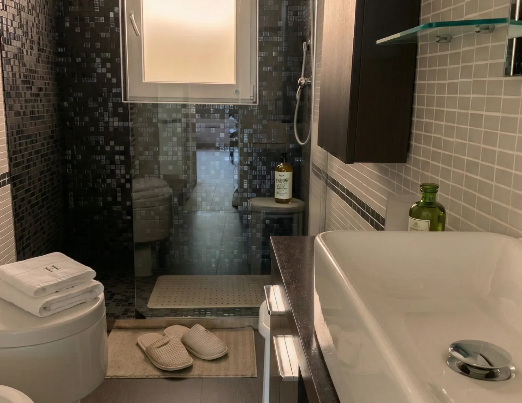 Il bagno dell'appartamento
